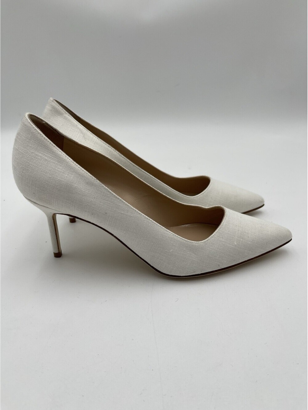 Women’s Manolo Blahnik BB 90 linen pumps in white Size 37.5